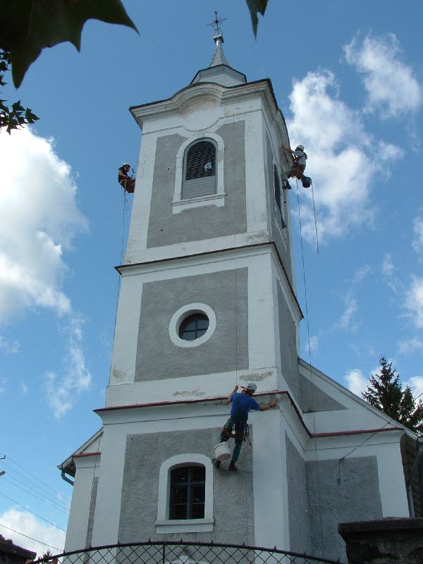 A Tilos Rádió felújította az Evangélikus Templomot.jpg